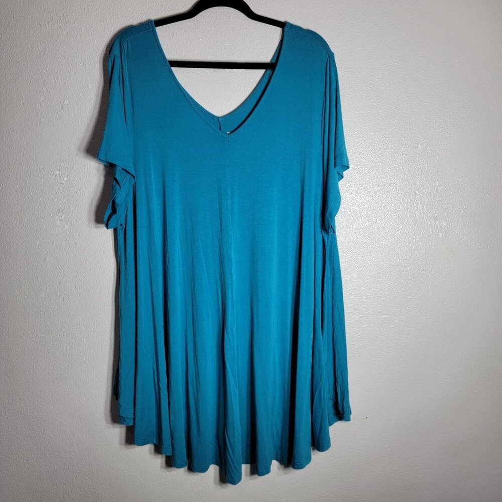 Roaman's Blue Tunic Top Plus Size 26/28 Short Sleeve Flowy Pullover Stretch